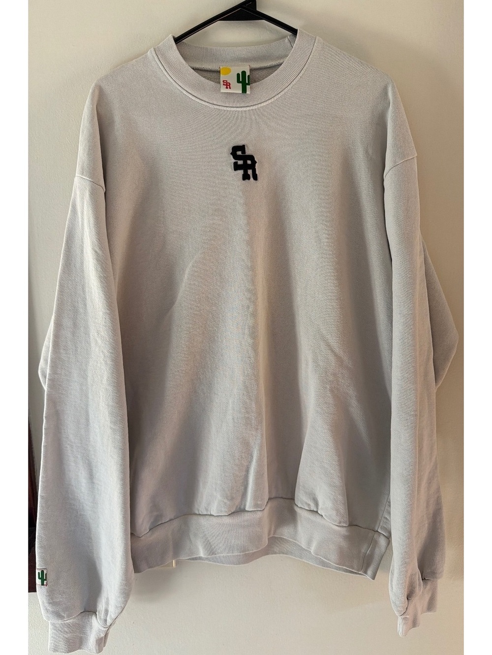 Large - Men - SR Light Gray Crewneck Sweatshirt